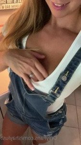 𝙎𝙝𝙖𝙮𝙇𝙪𝙨𝙩 😘 [ shaylust ] Onlyfans leaked video 4581375 on Hotleaks.tv