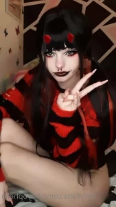 𝕊𝕙𝕒𝕪 ☆