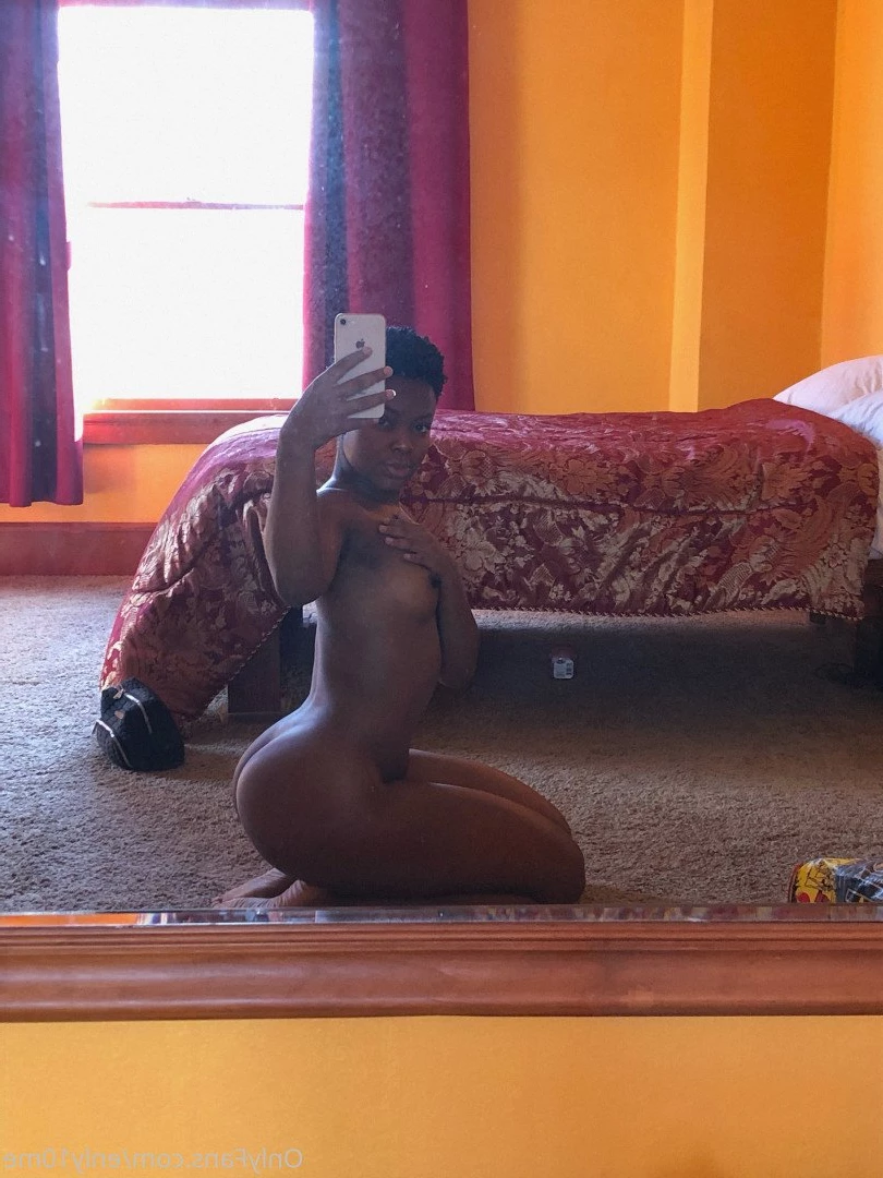 enly10me Onlyfans leaked photo 366903 on Hotleaks.tv