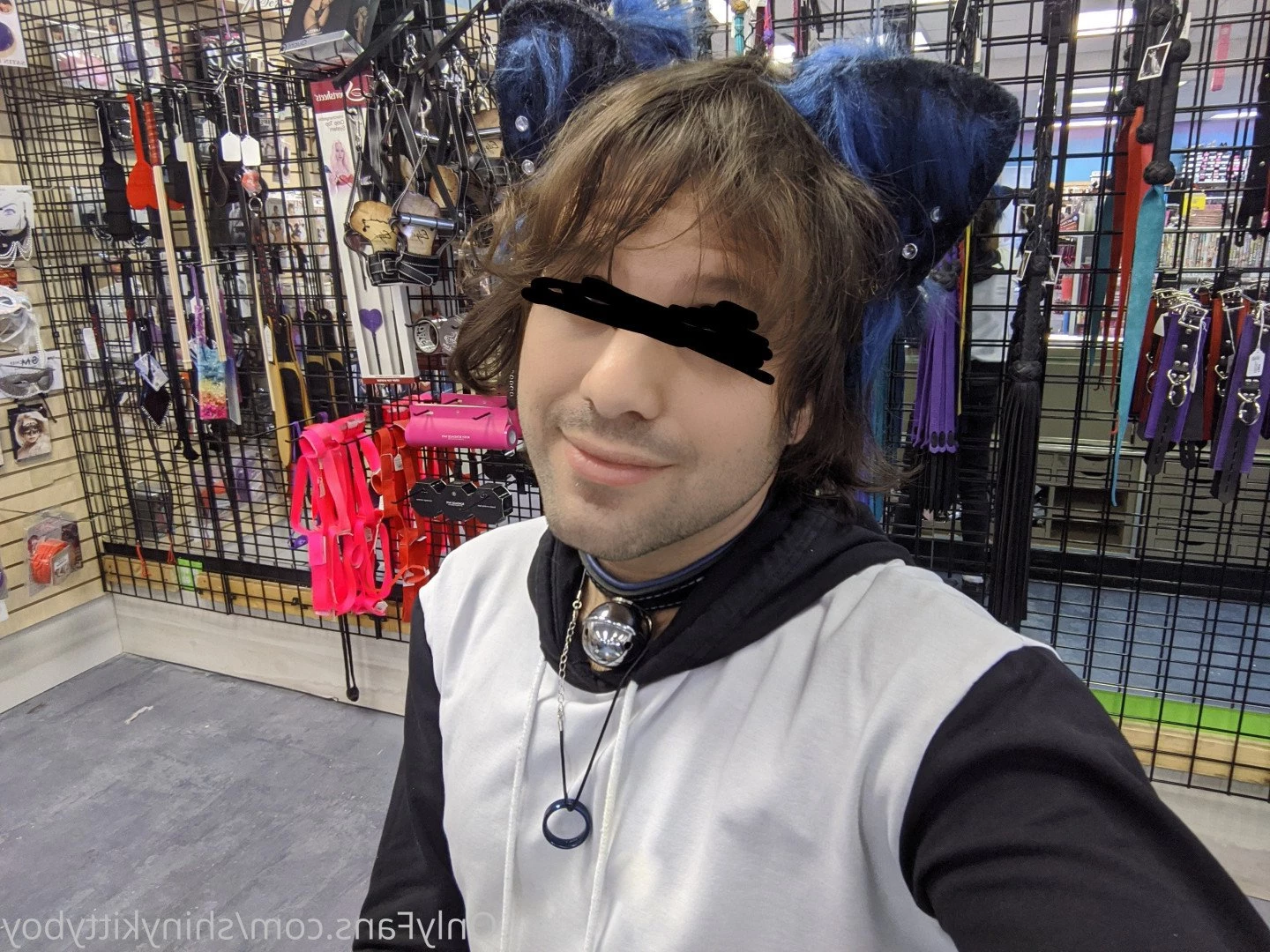 Latex Kitty Boy [ shinykittyboy ] Onlyfans leaked photo 2977944 on Hotleaks.tv