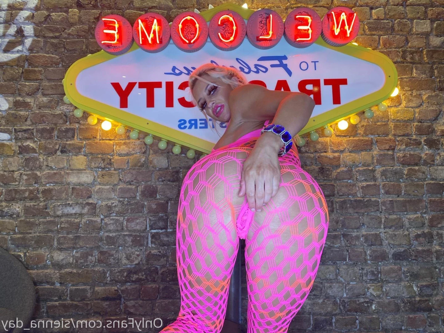 sienna_day Onlyfans leaked photo 5667493 on Hotleaks.tv