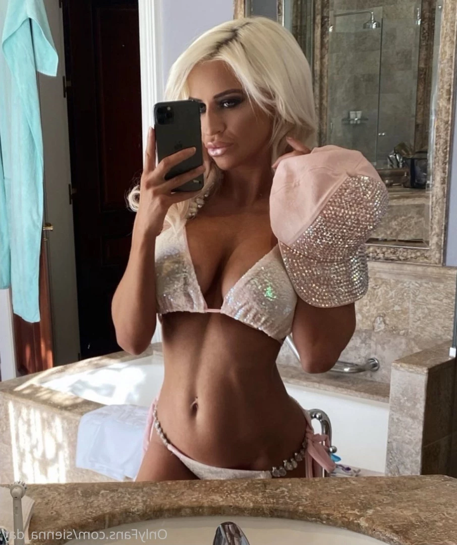 sienna_day Onlyfans leaked photo 5668489 on Hotleaks.tv