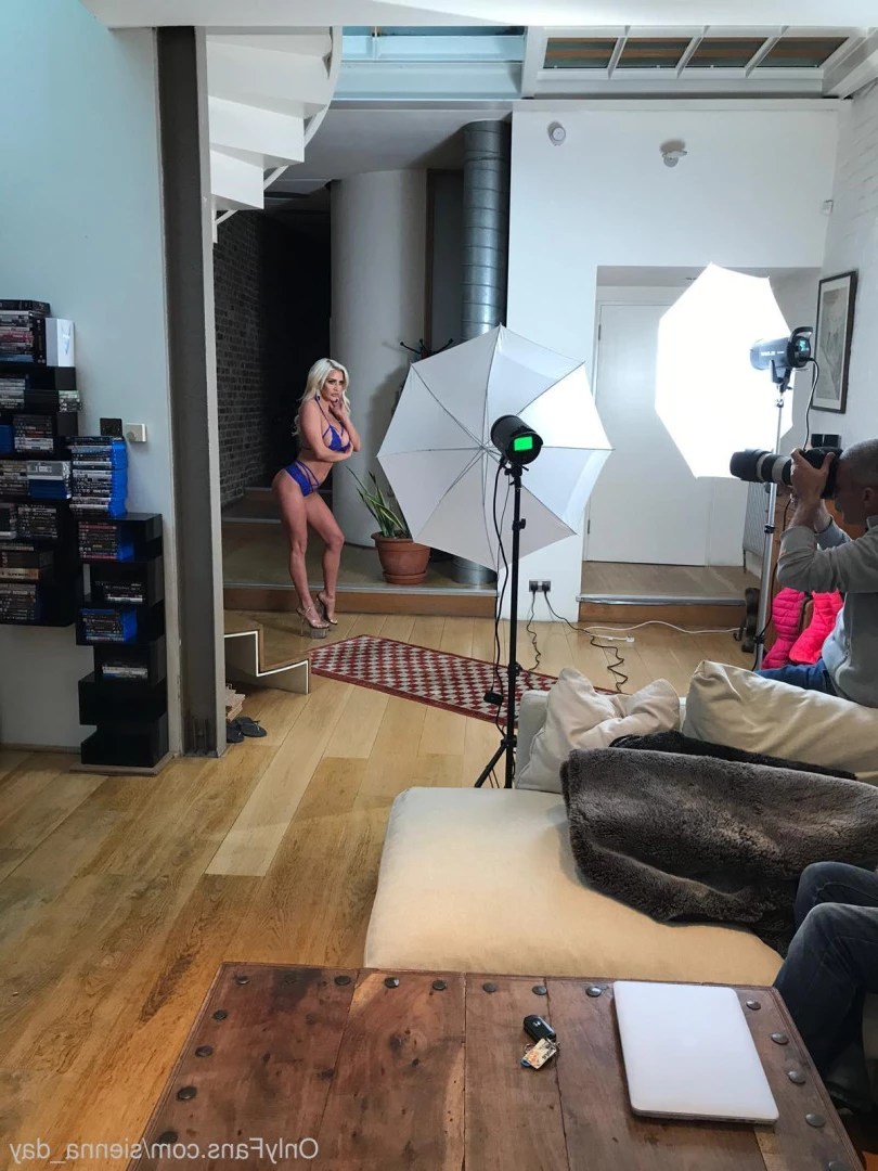 sienna_day Onlyfans leaked photo 5671723 on Hotleaks.tv