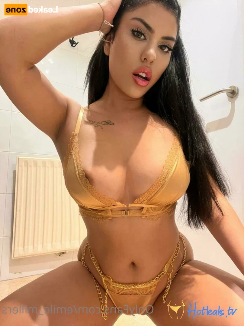 🔥CUSTOMS VIDEOS AND VIDEOCALLS🔥18 [ emile_millers ] Onlyfans leaked photo 15830925 on Hotleaks.tv