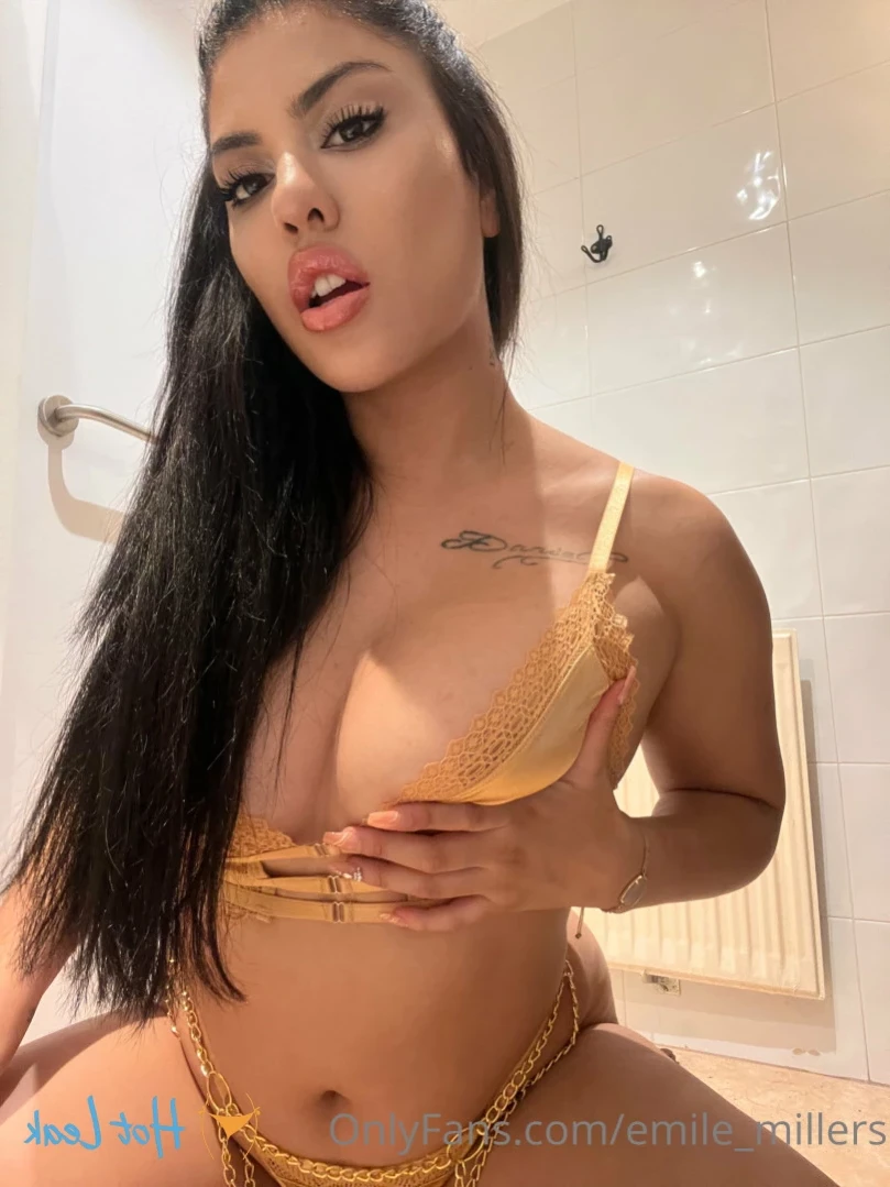 🔥CUSTOMS VIDEOS AND VIDEOCALLS🔥18 [ emile_millers ] Onlyfans leaked photo 16182673 on Hotleaks.tv