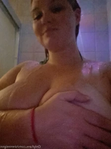 2702838