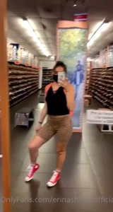 Erin Ashford [ erinashford ] Onlyfans leaked video 4769804 on Hotleaks.tv