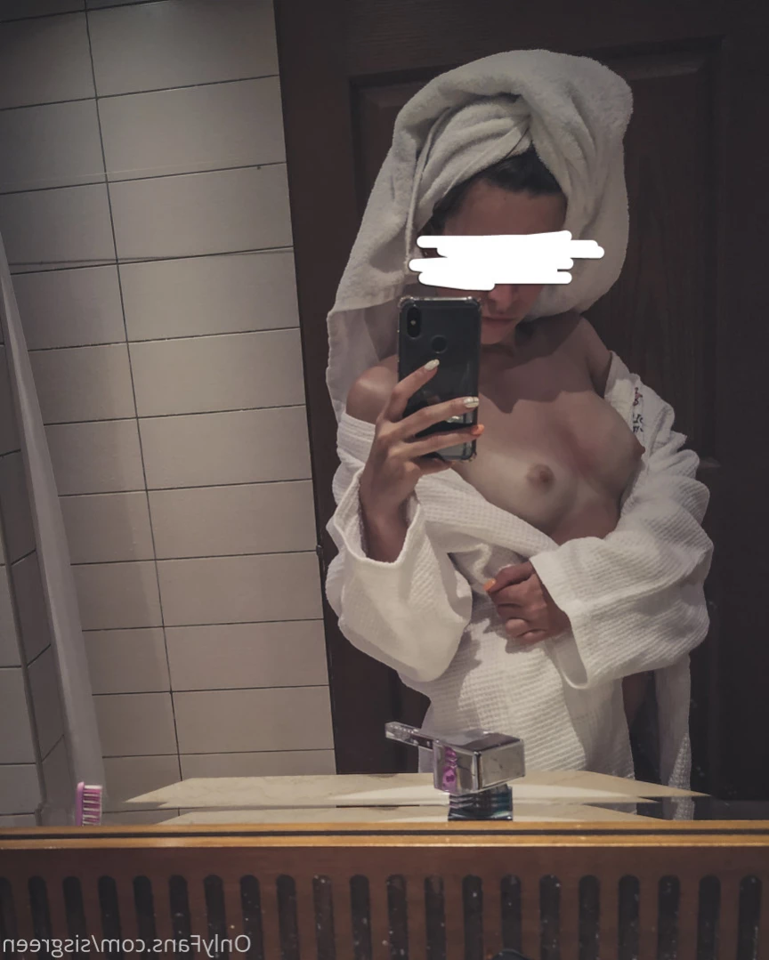KiraGreen [ sisgreen ] Onlyfans leaked photo 14227170 on Hotleaks.tv