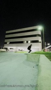 skatin with will [ skaterrboi ] Onlyfans leaked video 4584669 on Hotleaks.tv