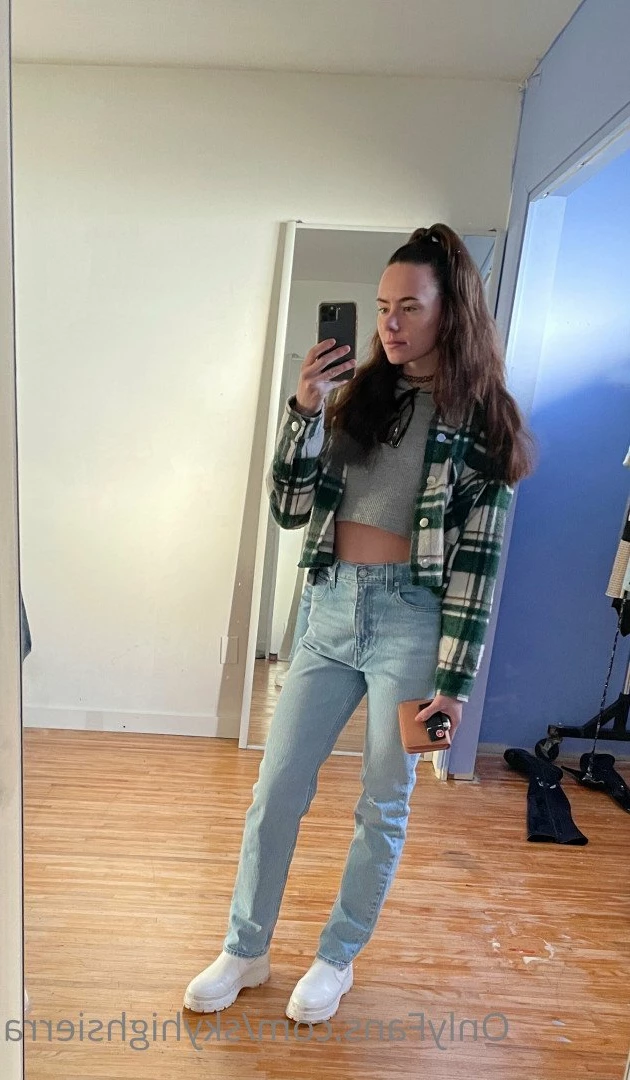 Sierra [ skyhighsierra ] Onlyfans leaked photo 2680397 on Hotleaks.tv