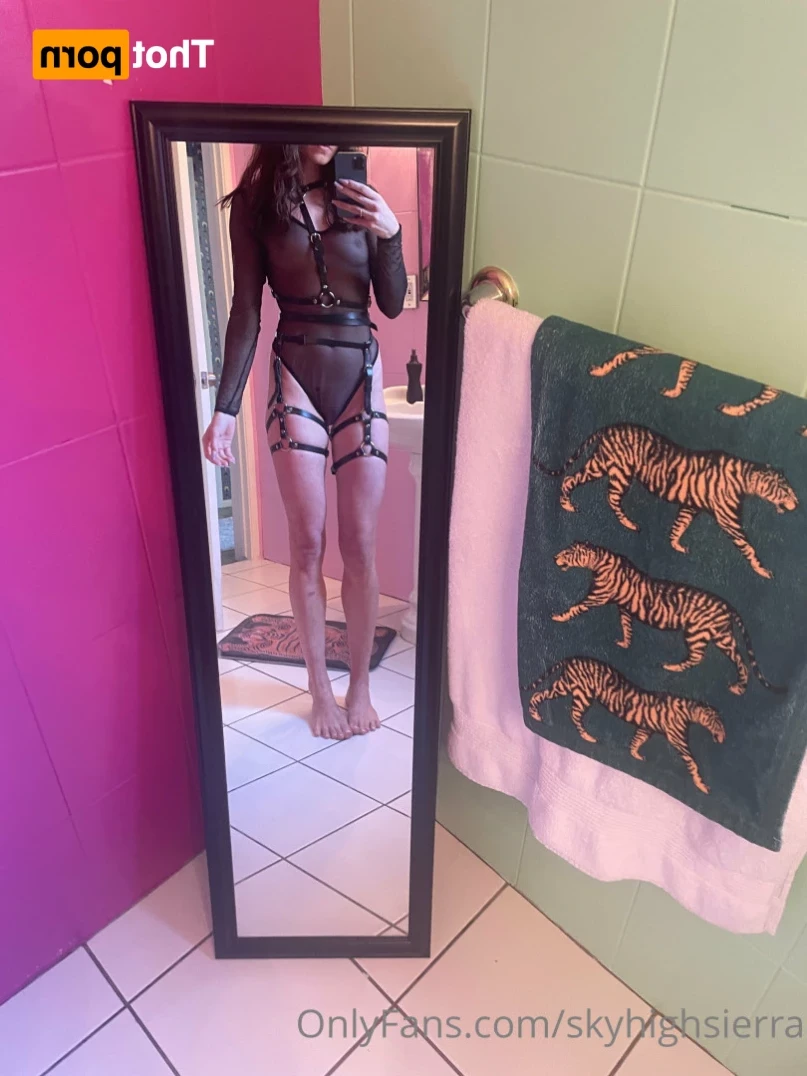 Sierra [ skyhighsierra ] Onlyfans leaked photo 14937933 on Hotleaks.tv