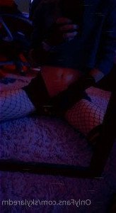 skylaredm Onlyfans leaked video 4585765 on Hotleaks.tv