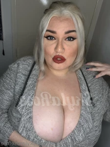 16172028