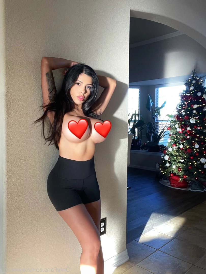 Skyler Lo Free Account [ skylerlo__ ] Onlyfans leaked photo 6064058 on Hotleaks.tv