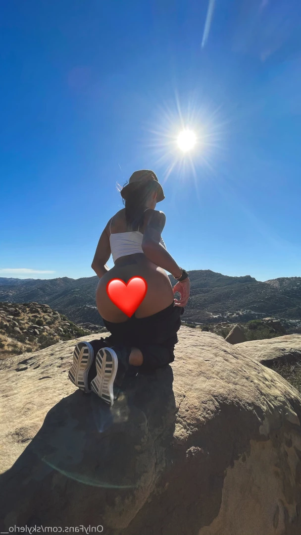 Skyler Lo Free Account [ skylerlo__ ] Onlyfans leaked photo 6064139 on Hotleaks.tv