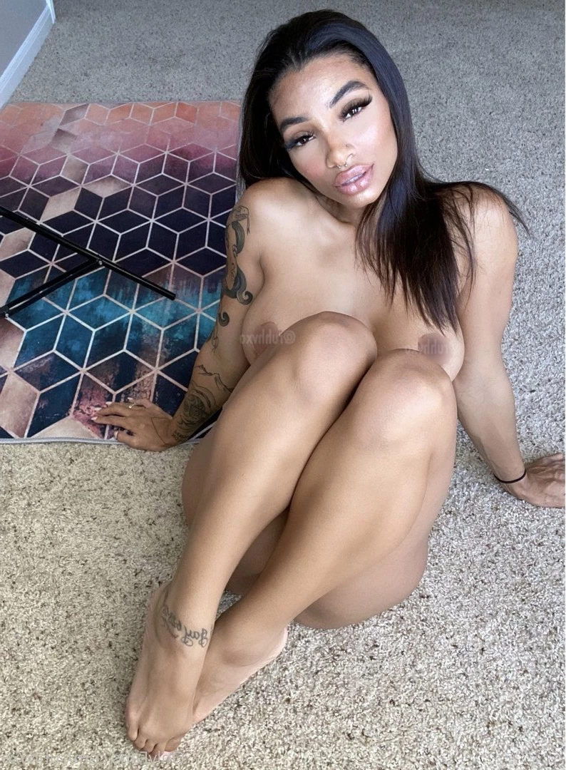 Worship Queen 👑 [ eroticmedusa ] Onlyfans leaked photo 368384 on Hotleaks.tv