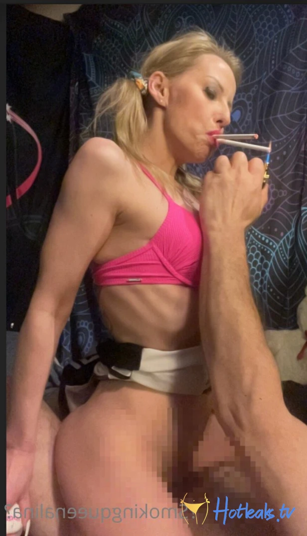 SmokingQueenAlinaClips [ smokingqueenclips ] Onlyfans leaked photo 2972445 on Hotleaks.tv