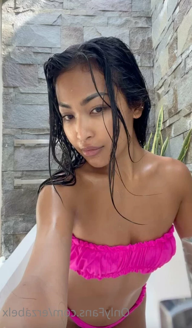 𝐄𝐑𝐙𝐀𝐁𝐄𝐋 [ erzabelx ] Onlyfans leaked photo 6309234 on Hotleaks.tv