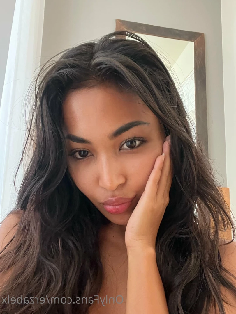 𝐄𝐑𝐙𝐀𝐁𝐄𝐋 [ erzabelx ] Onlyfans leaked photo 6310647 on Hotleaks.tv