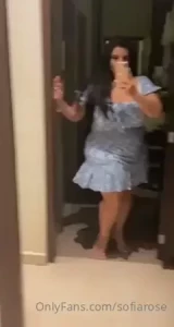 4935987