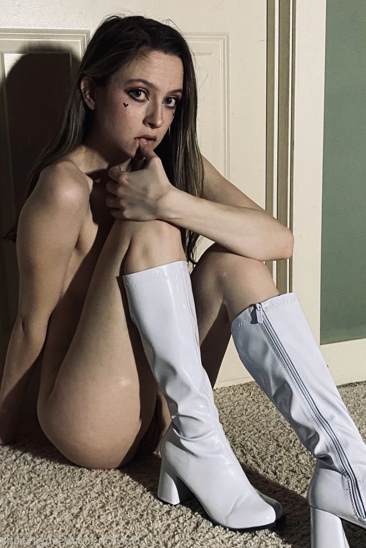 Diana [ softgirldiana ] Onlyfans leaked photo 2694884 on Hotleaks.tv
