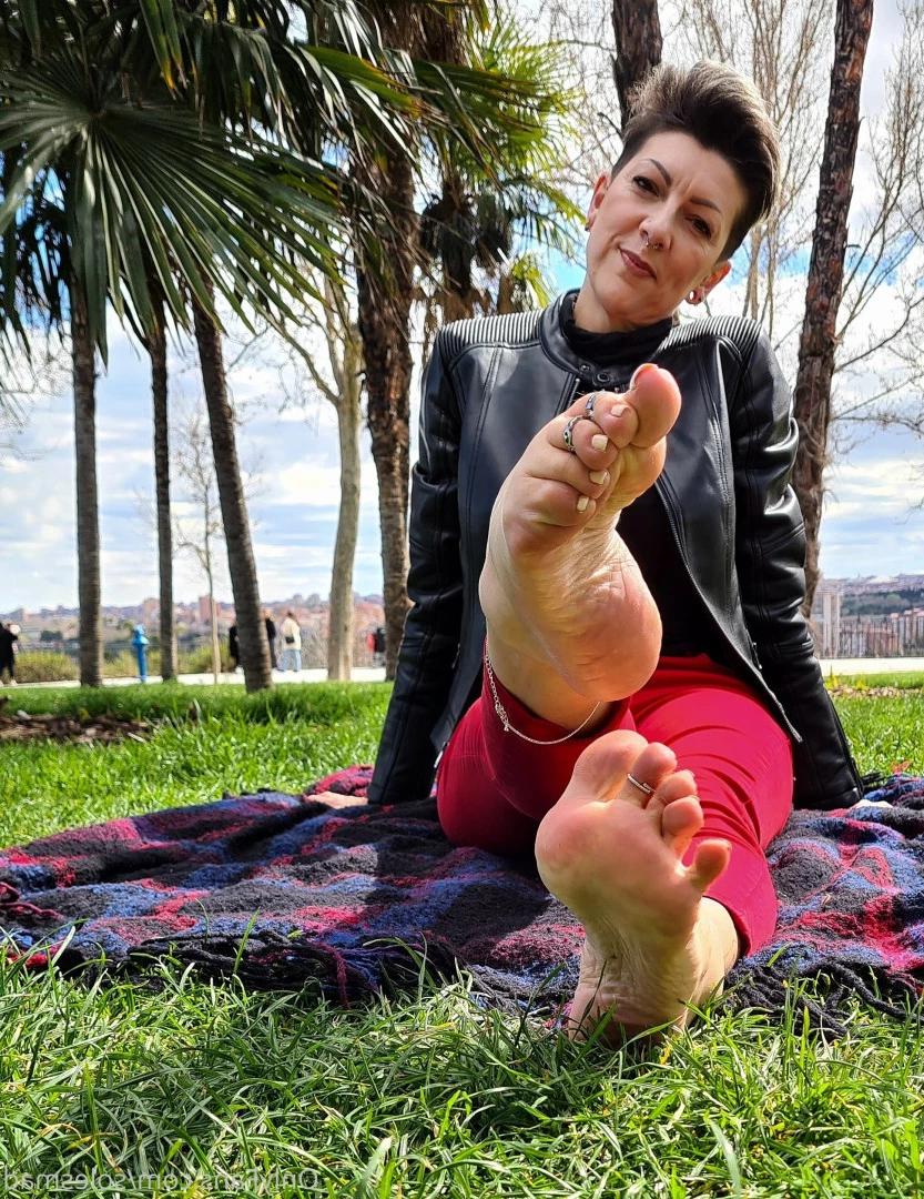 👑Miss Solesmad👑 [ solesmad ] Onlyfans leaked photo 5849591 on Hotleaks.tv