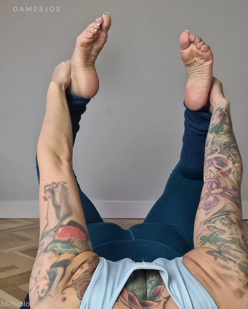 👑Miss Solesmad👑 [ solesmad ] Onlyfans leaked photo 5852537 on Hotleaks.tv