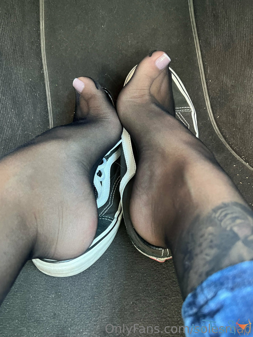 👑Miss Solesmad👑 [ solesmad ] Onlyfans leaked photo 16626949 on Hotleaks.tv
