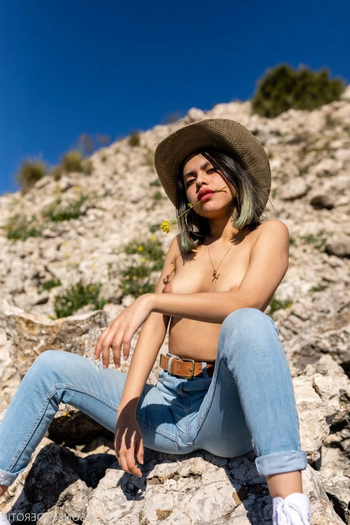 sonfotoerotic Onlyfans leaked photo 2773305 on Hotleaks.tv