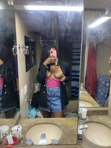10235877