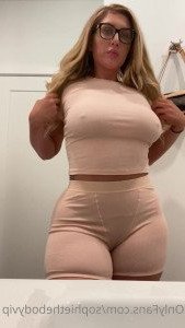 sophiethebodyvip Onlyfans leaked video 4589244 on Hotleaks.tv