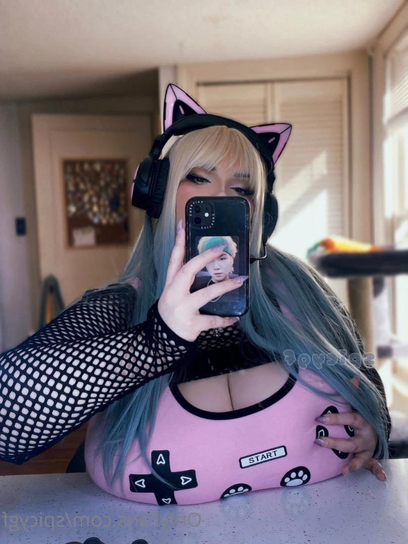 𝔭𝔢𝔱𝔞𝔩 [ spicygf ] Onlyfans leaked photo 13290484 on Hotleaks.tv