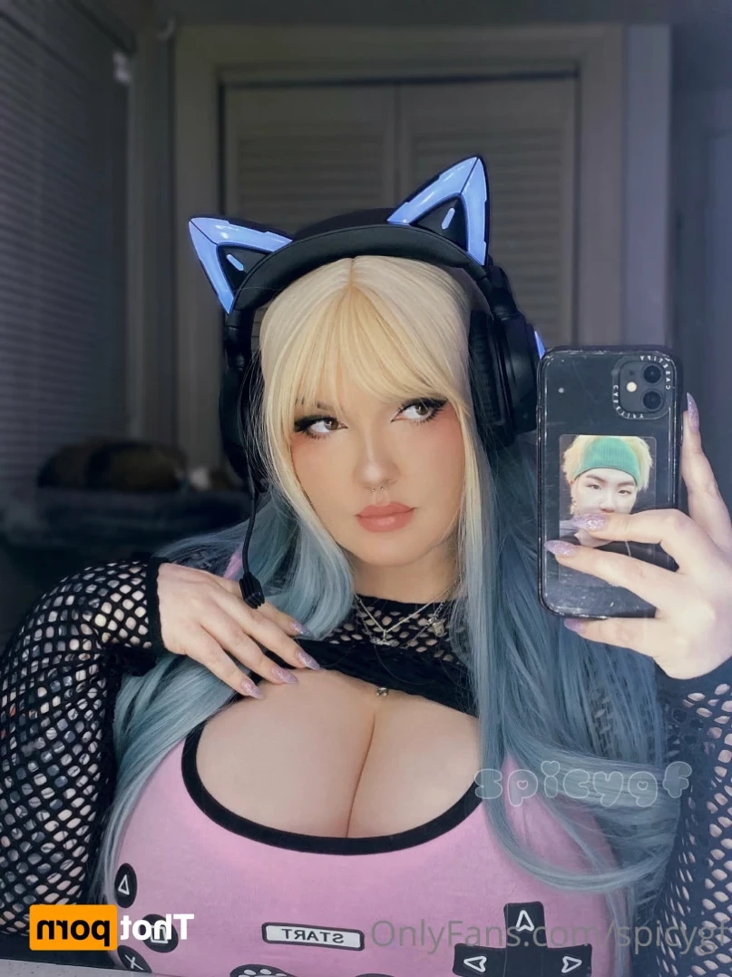 𝔭𝔢𝔱𝔞𝔩 [ spicygf ] Onlyfans leaked photo 13291350 on Hotleaks.tv