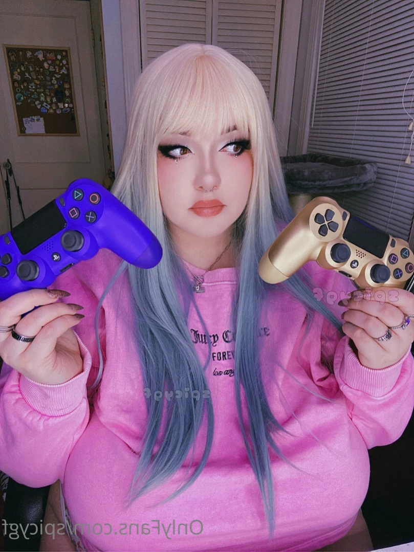𝔭𝔢𝔱𝔞𝔩 [ spicygf ] Onlyfans leaked photo 15074532 on Hotleaks.tv