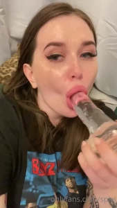 10594746
