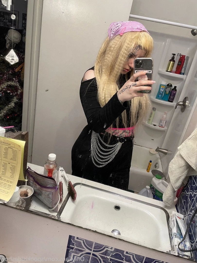 Spooki/Aurora [ spookisideshow ] Onlyfans leaked photo 2724493 on Hotleaks.tv