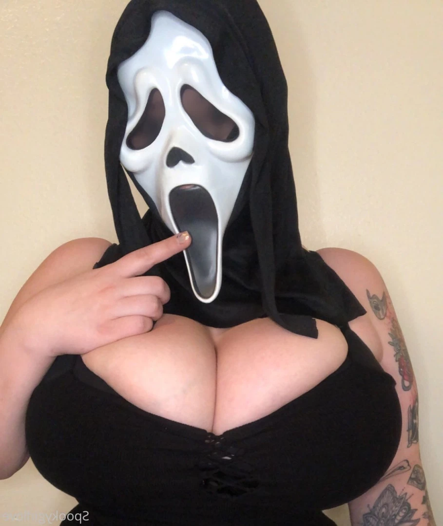 Spooky Carli [ spookygirllove ] Onlyfans leaked photo 7668526 on Hotleaks.tv