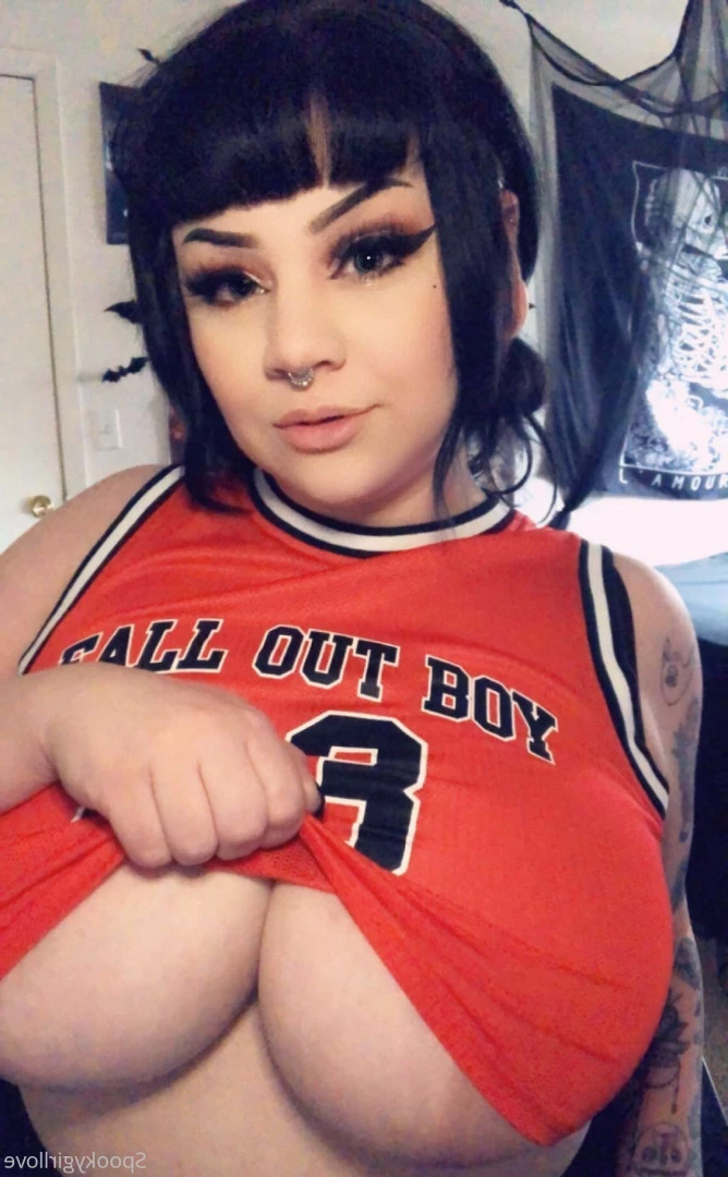 Spooky Carli [ spookygirllove ] Onlyfans leaked photo 7668820 on Hotleaks.tv