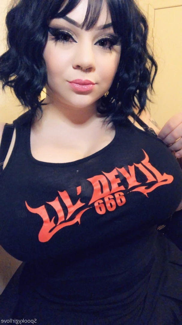 Spooky Carli [ spookygirllove ] Onlyfans leaked photo 7668870 on Hotleaks.tv
