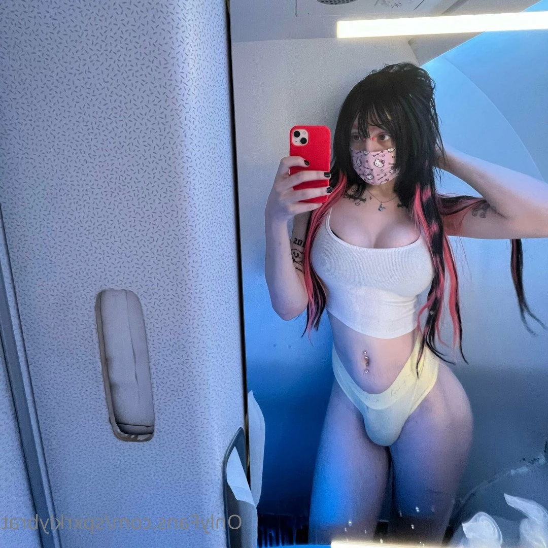 aurora! &lt;3 [ spxrklybrat ] Onlyfans leaked photo 2968620 on Hotleaks.tv