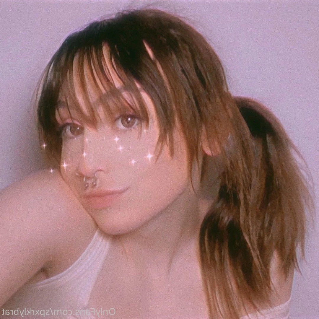 aurora! &lt;3 [ spxrklybrat ] Onlyfans leaked photo 10261460 on Hotleaks.tv