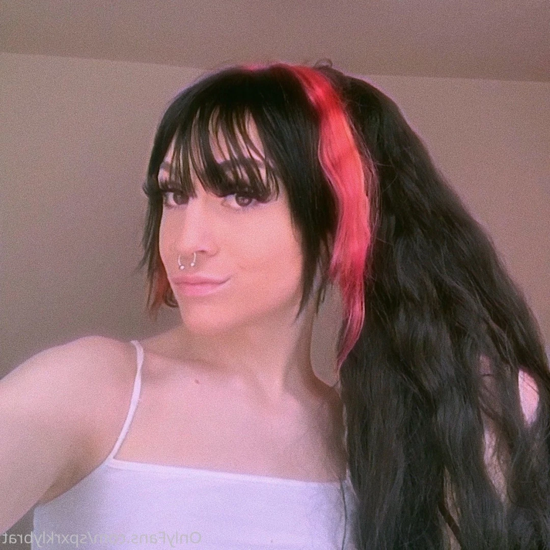 aurora! &lt;3 [ spxrklybrat ] Onlyfans leaked photo 10263450 on Hotleaks.tv