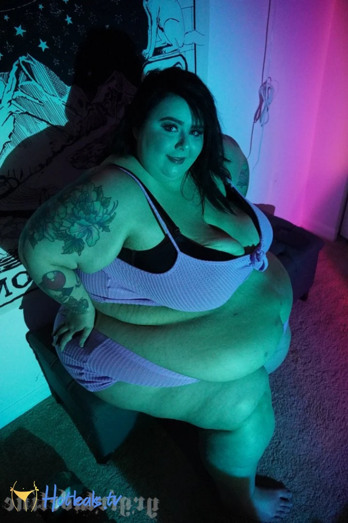 𝖆 𝖉 𝖊 𝖑 𝖎 𝖓 𝖊 [ ssbbwadeline ] Onlyfans leaked photo 2718445 on Hotleaks.tv