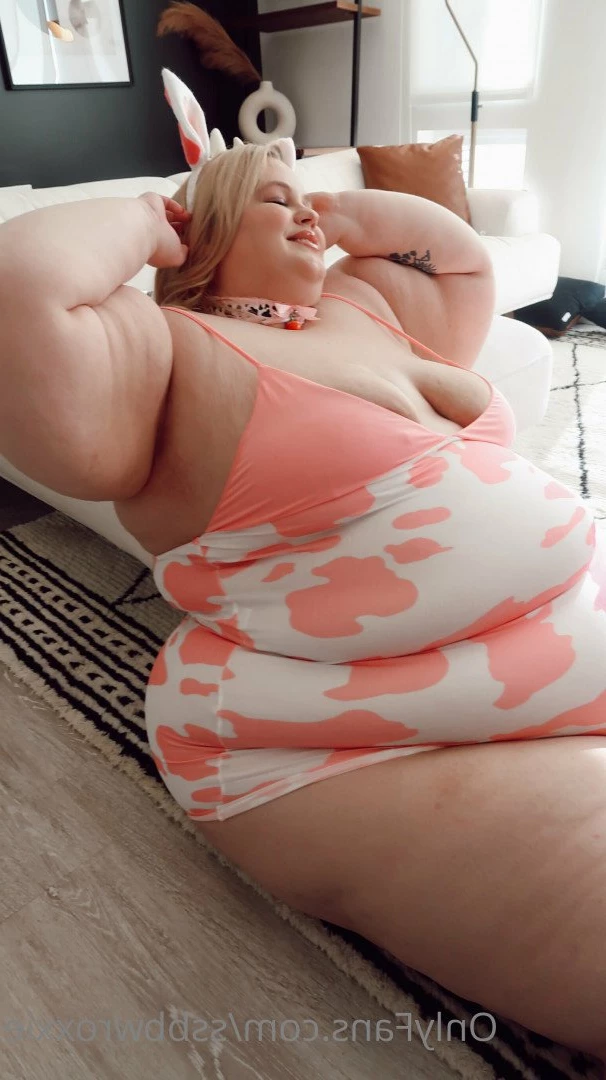 Supersized Roxxie [ ssbbwroxxie ] Onlyfans leaked photo 2711901 on Hotleaks.tv