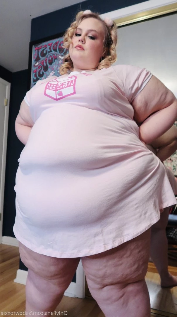 Supersized Roxxie [ ssbbwroxxie ] Onlyfans leaked photo 2714207 on Hotleaks.tv