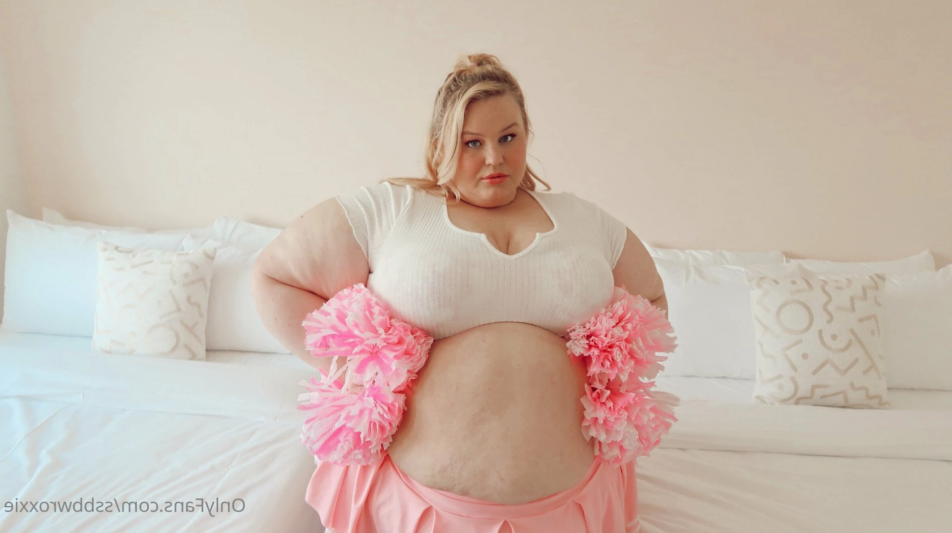 Supersized Roxxie [ ssbbwroxxie ] Onlyfans leaked photo 2716056 on Hotleaks.tv
