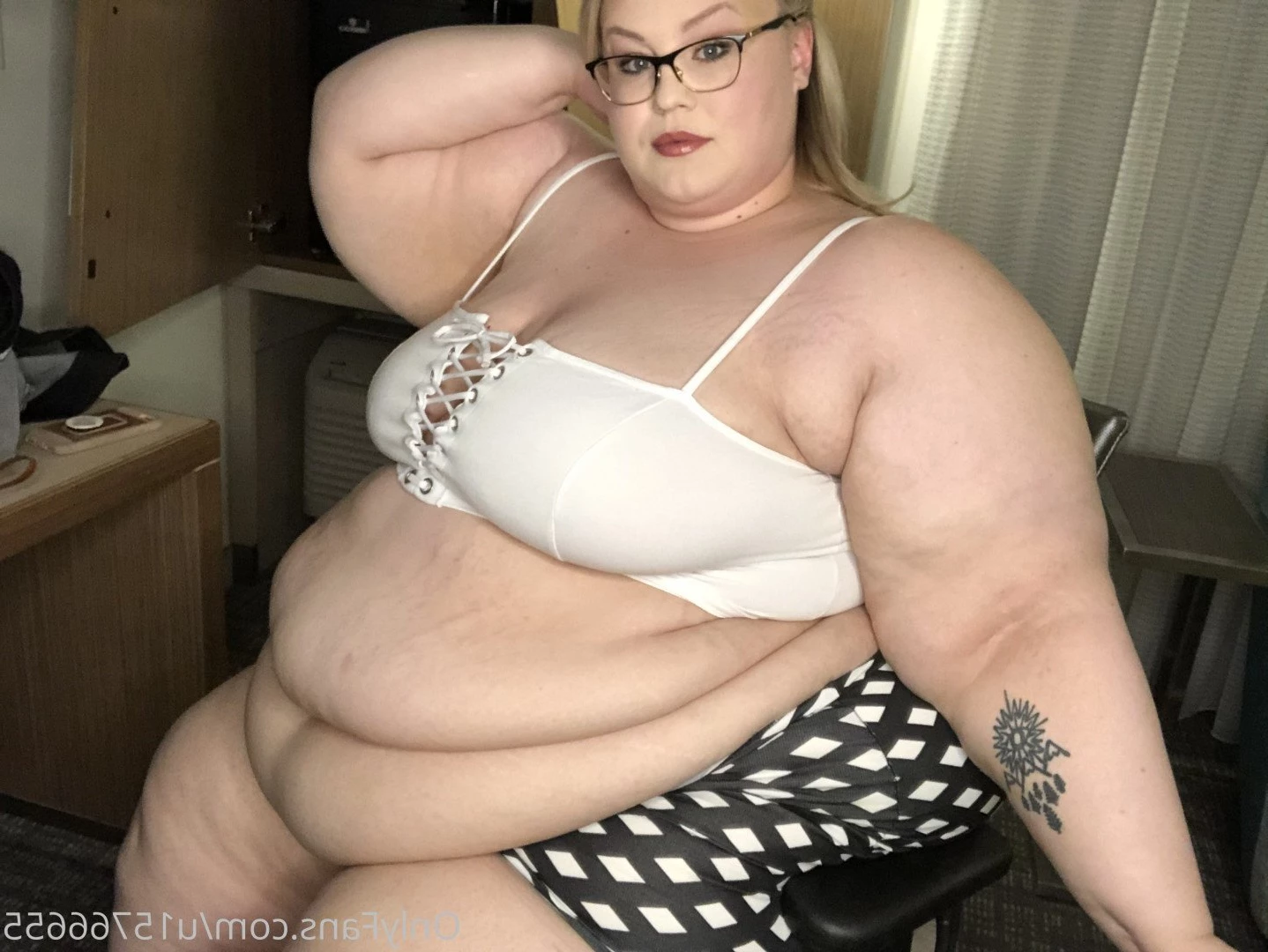 Supersized Roxxie [ ssbbwroxxie ] Onlyfans leaked photo 2719605 on Hotleaks.tv