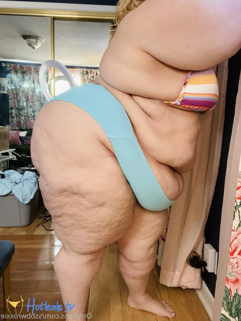 Supersized Roxxie [ ssbbwroxxie ] Onlyfans leaked photo 2723045 on Hotleaks.tv