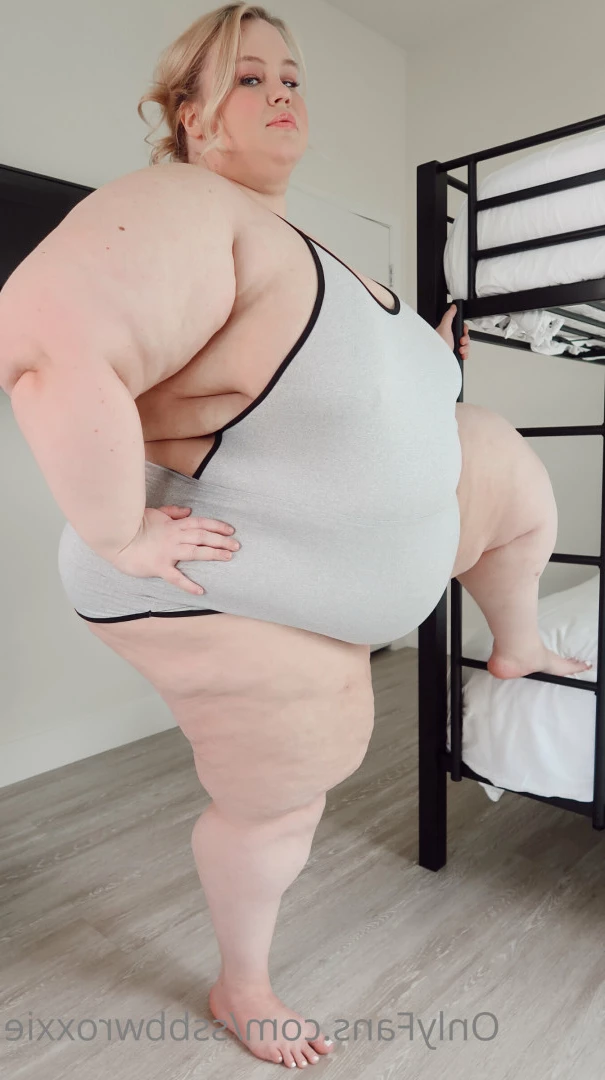 Supersized Roxxie [ ssbbwroxxie ] Onlyfans leaked photo 5728577 on Hotleaks.tv
