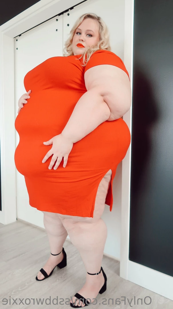 Supersized Roxxie [ ssbbwroxxie ] Onlyfans leaked photo 5730295 on Hotleaks.tv